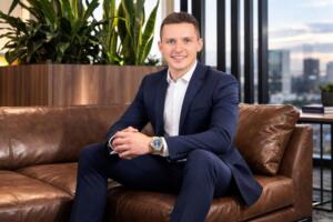 Josh Gilbert Market Analyst At Etoro